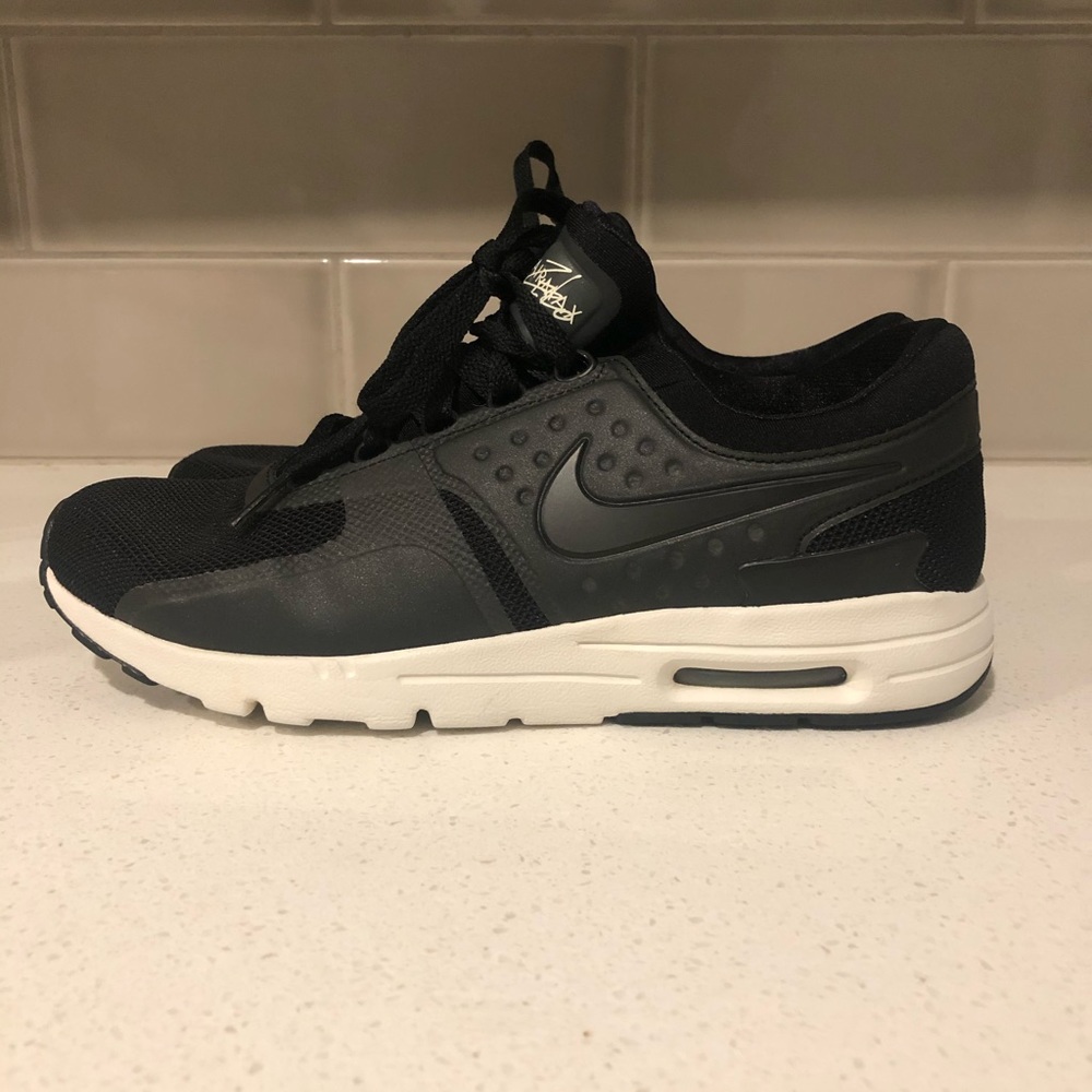 Nike Air Max Zero